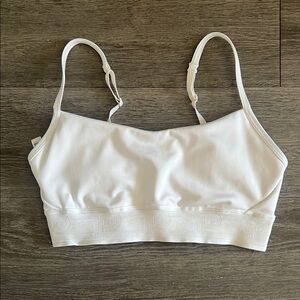 Victoria’s Secret ultimate scoop sports bra